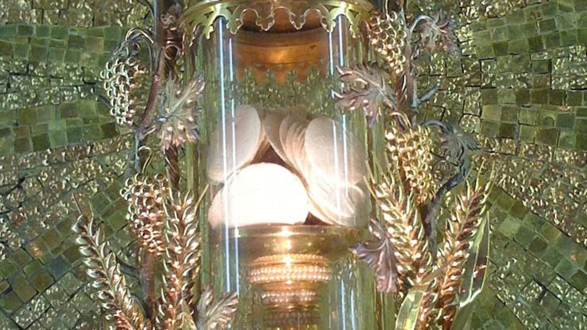 Milagre Eucarístico de Sena, Itália